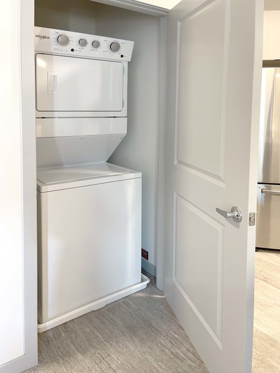 Luxury Apartments in Madison | Elevate Apartments